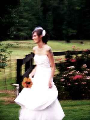 So I'm back...with pics of a wedding, just not mine :-)