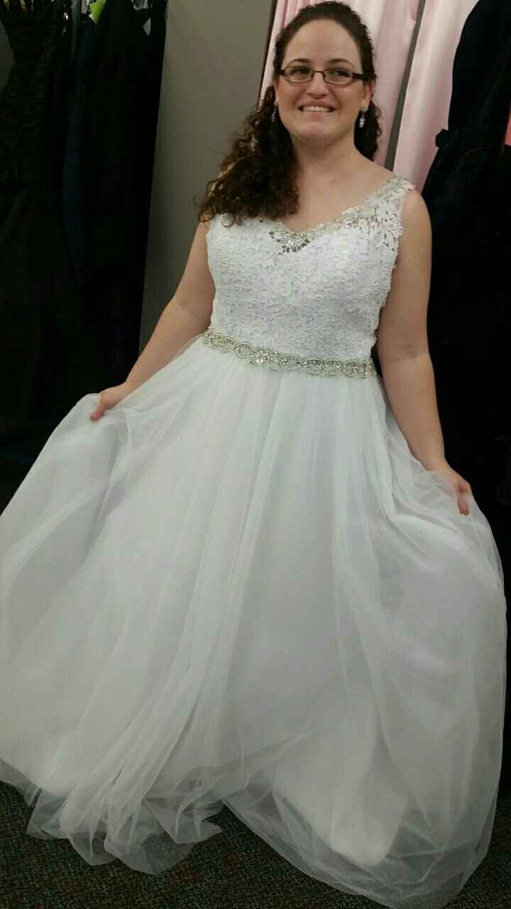 I LOVE my dress!!! Anyone wana share theirs? I'll show you mine!? LOL