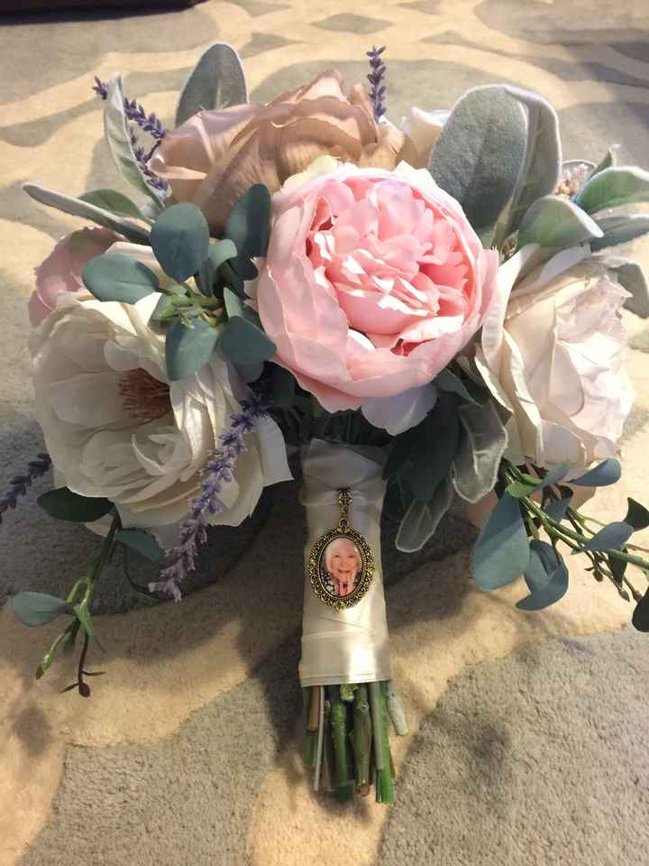 DIYing the Sh*t out of my wedding!