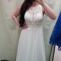 Anyone not bustle their dress? - 3