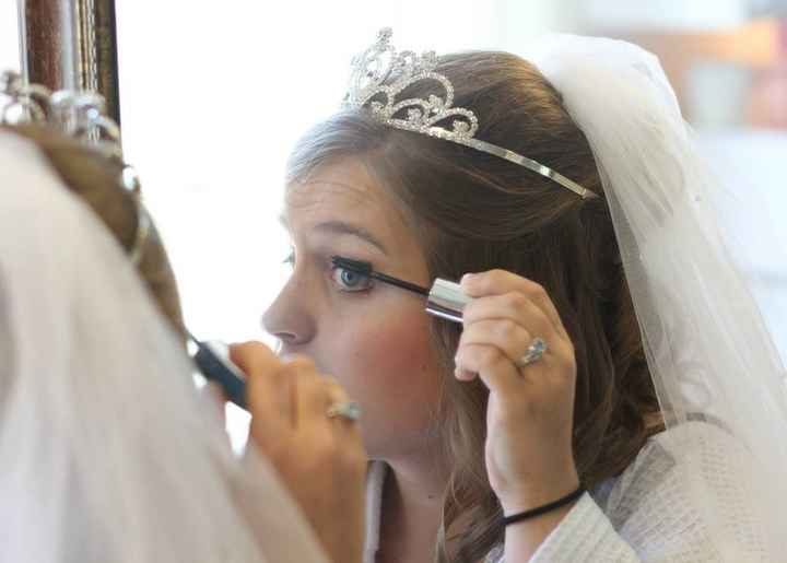 PRO PICS ARE IN!!! :D