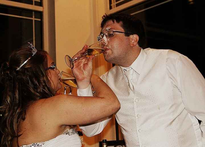 PRO PICS ARE IN!!! :D