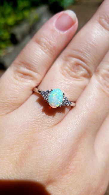 Engagement/wedding rings