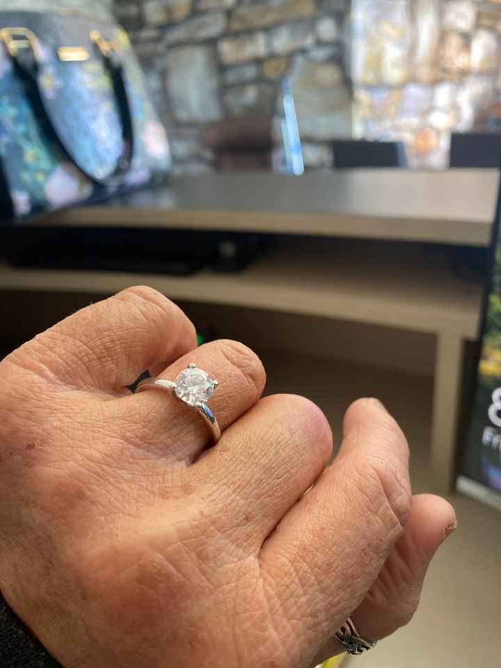 Brides of 2022! Show us your ring! - 1