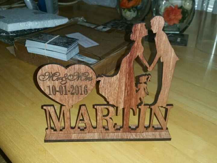 What kind of cake topper did you go with?