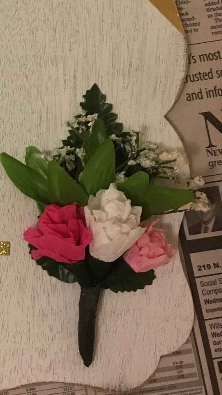 DIY wedding boutonniere