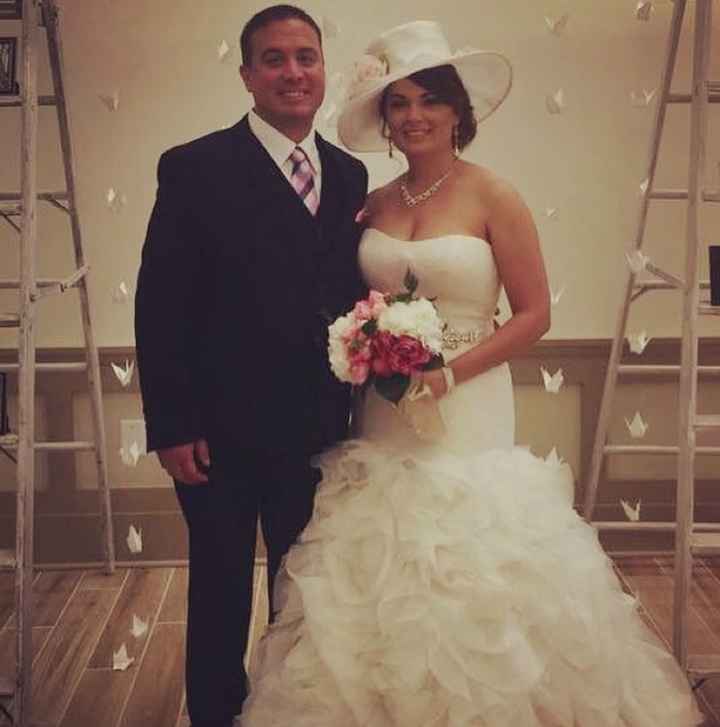 I wanna see your wedding dress!