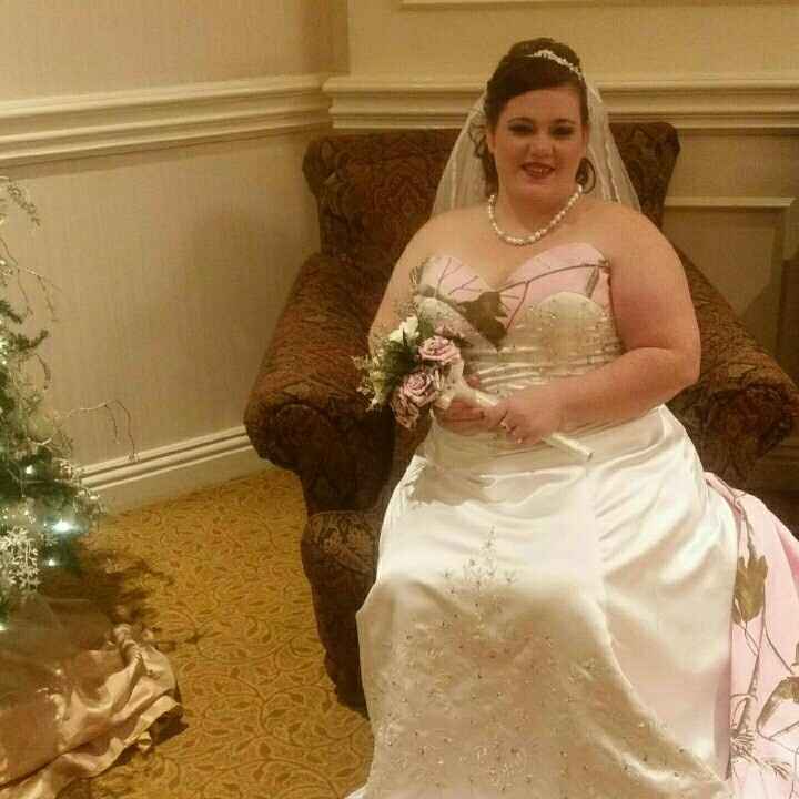 Let me see your wedding day hair!