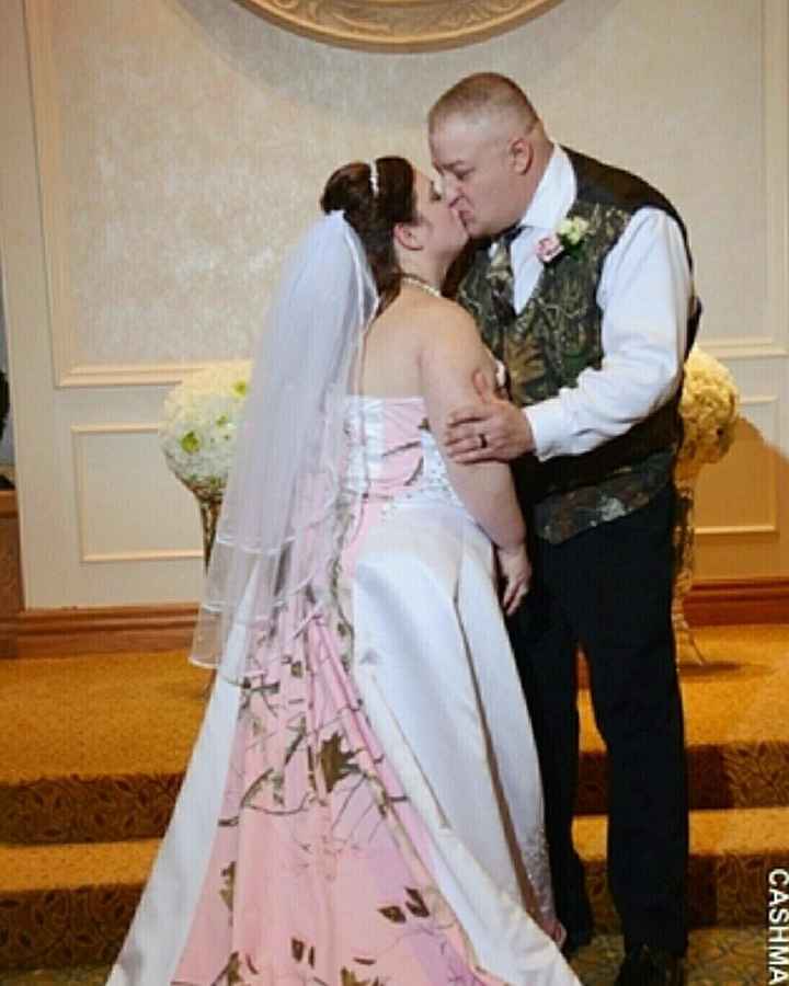 Let me see your wedding day hair!