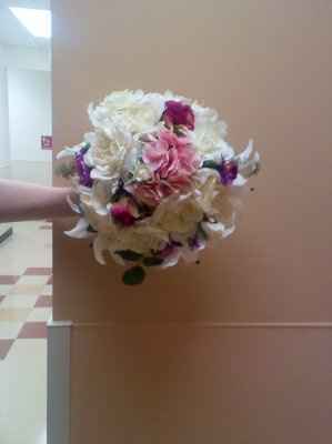my first time doing my bouquet WHATCHA' THINK!!!!