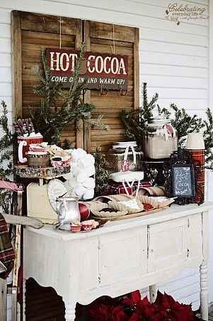 Holiday/Christmas Wedding theme?