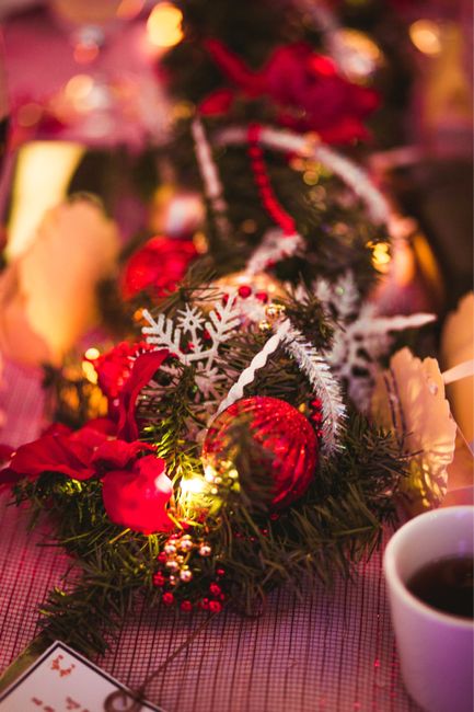 Reception Table Decor 13