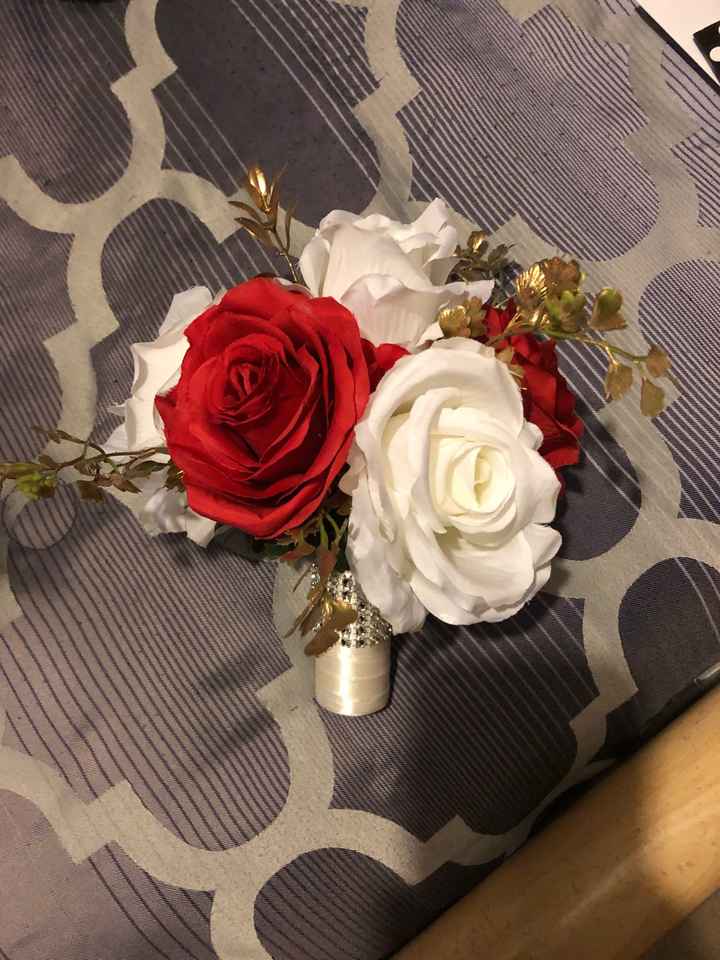Budgetbrides.com flowers - 1