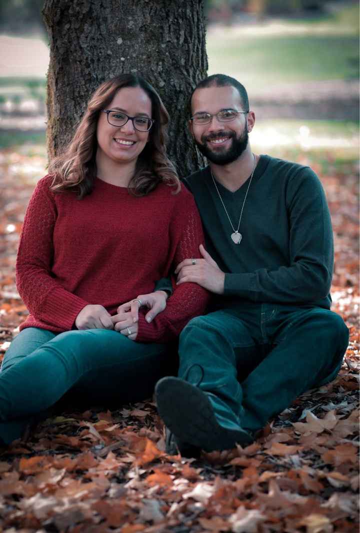 Engagement photos: fall outfits- show me your pictures! - 2