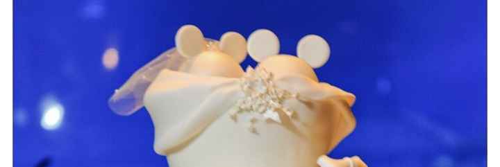 Show me your cake toppers! - 1