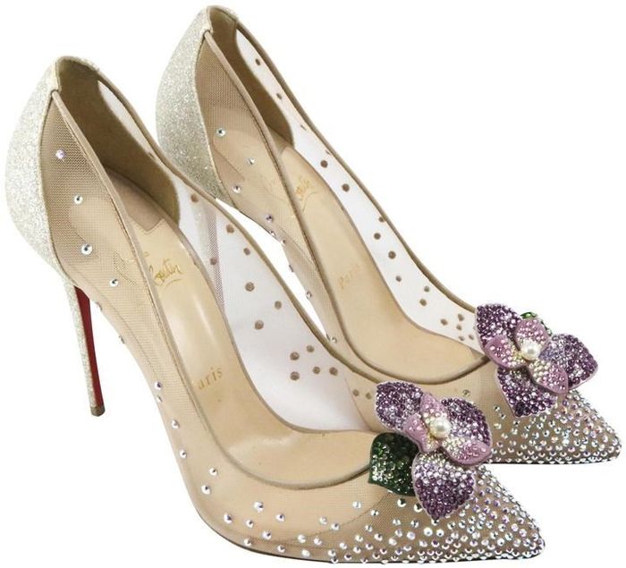 found them and believe they were created for me and my purple and silver themed wedding!!  