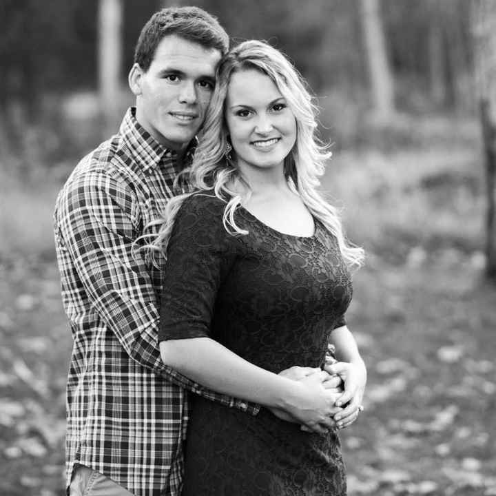 Engagement pictures are here!