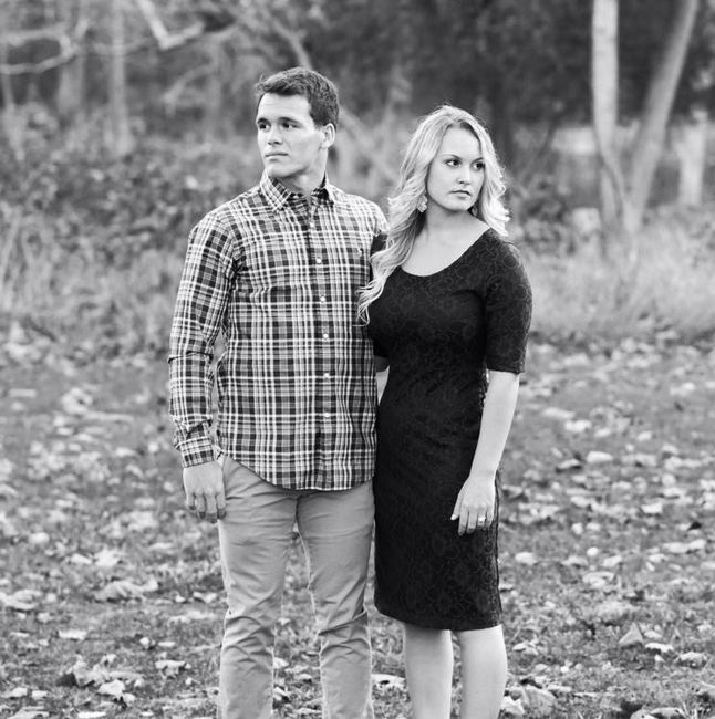 Engagement pictures are here!