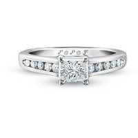 My Engagement RING!!!! OH YEAH!