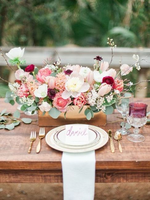 Floral for Round Tables