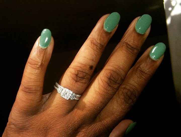 Twist on the ol' Ring Pics!