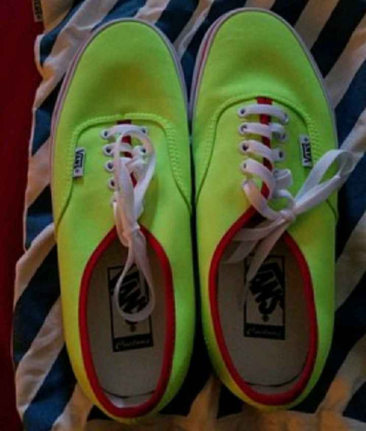 COLOR SCHEME HELP? WHAT ARE YOUR COLORS?