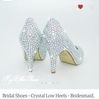 Share your wedding shoes!