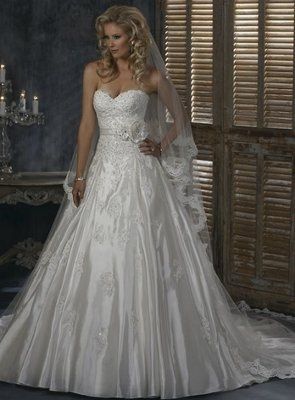bought my dress today (with pictures) lets see yours :)