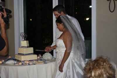 I'm MARRIED!!!!!! Wahoo!!!! ****PICS ADDED****