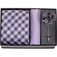 No bouts or pocket squares?