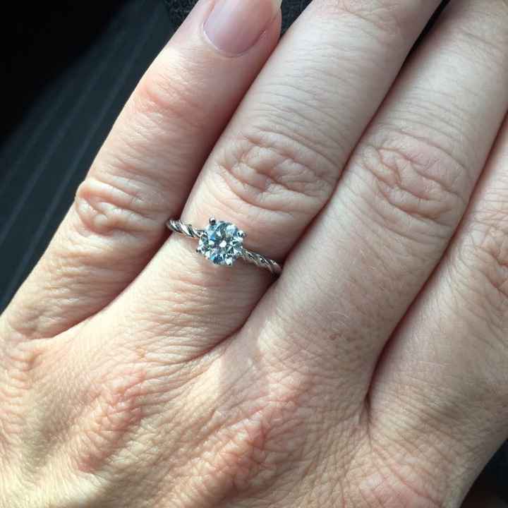 Engagement Ring!!