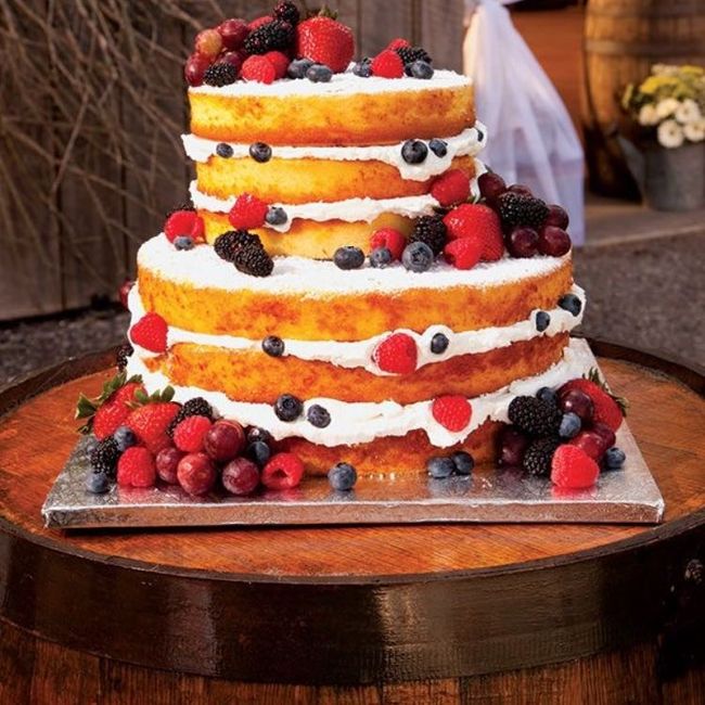 Naked cakes