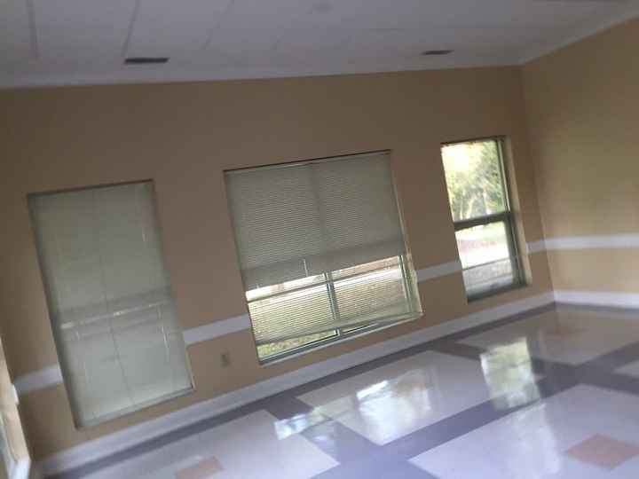 Other view 20x20 room