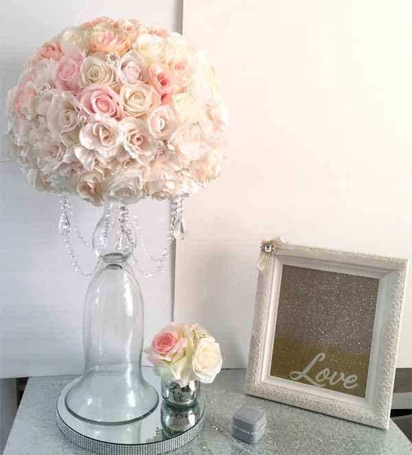 with my glitter love frame 