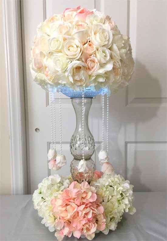 Florals for cardbox and guestbook table