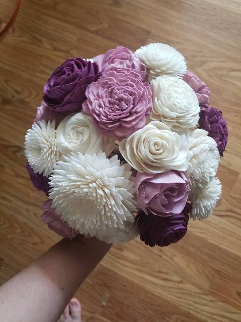 Has anyone used Craft Flower Co. for sola wood flower bouquets? 2