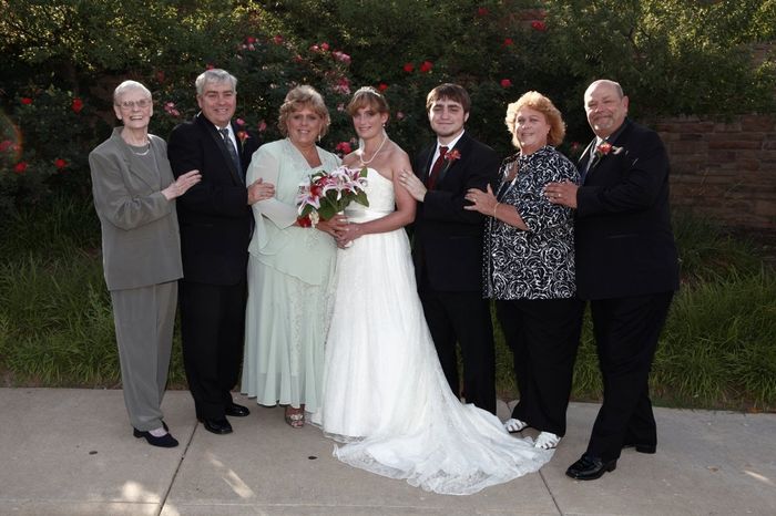 our wedding photos are here