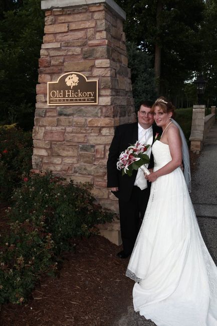 our wedding photos are here