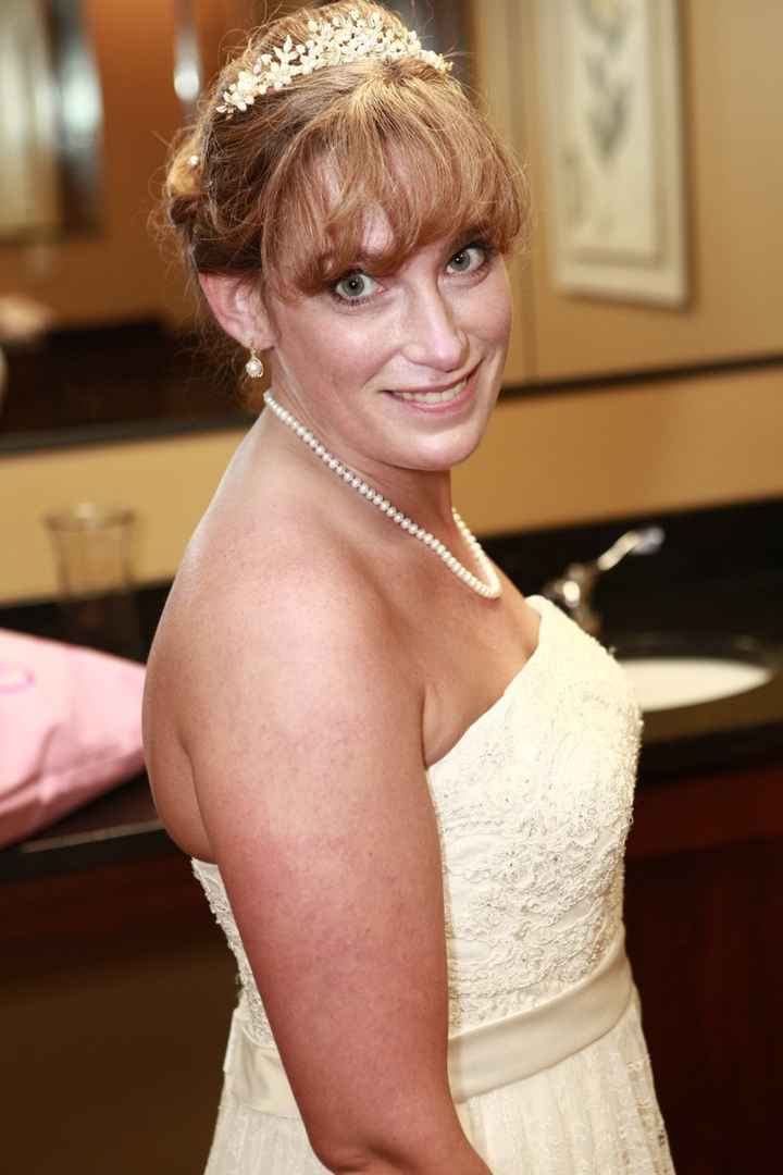 our wedding photos are here