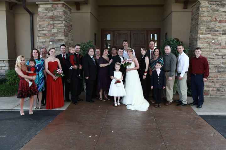 our wedding photos are here