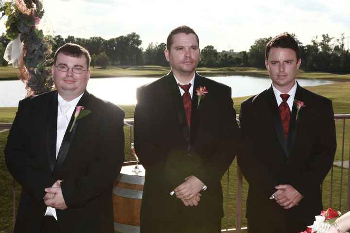 our wedding photos are here