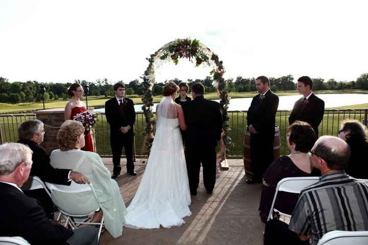 our wedding photos are here