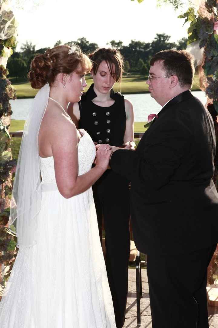 our wedding photos are here