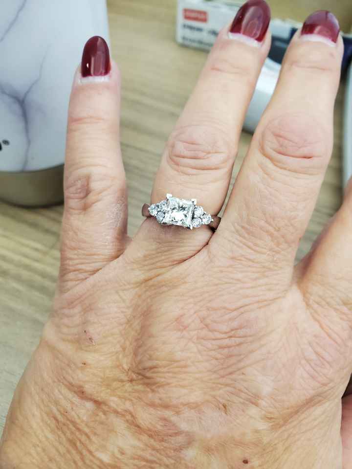 Brides of 2022! Show us your ring! - 1