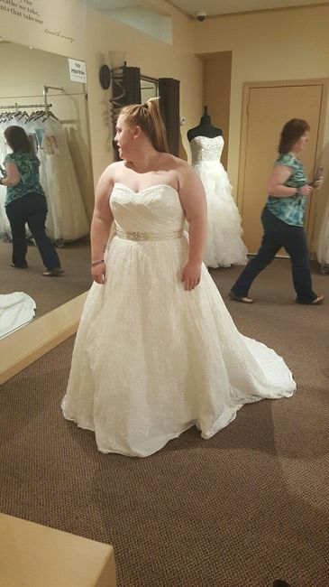 Show off your dress!!