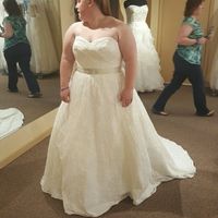 Show off your dress!!