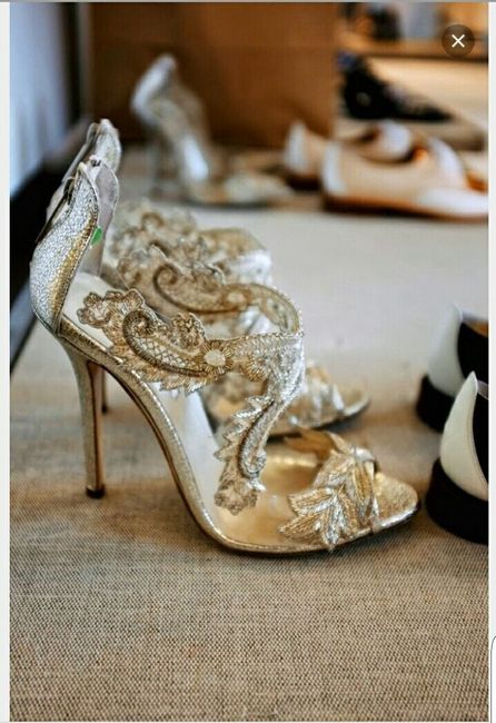 Show Me Your Shoes!!