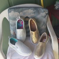 Show Me Your Shoes!!