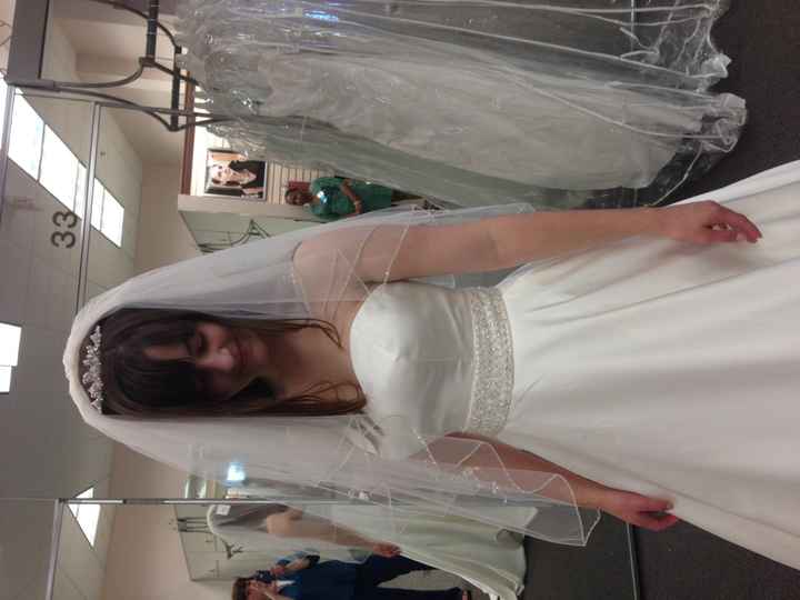 TA DA! :) my dress!