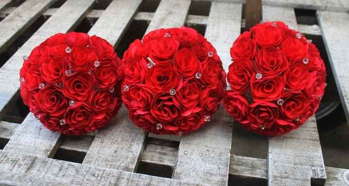 Bridesmaids' bouquets!!! :) ***UPDATE in comments: bride's and boutonnieres!***